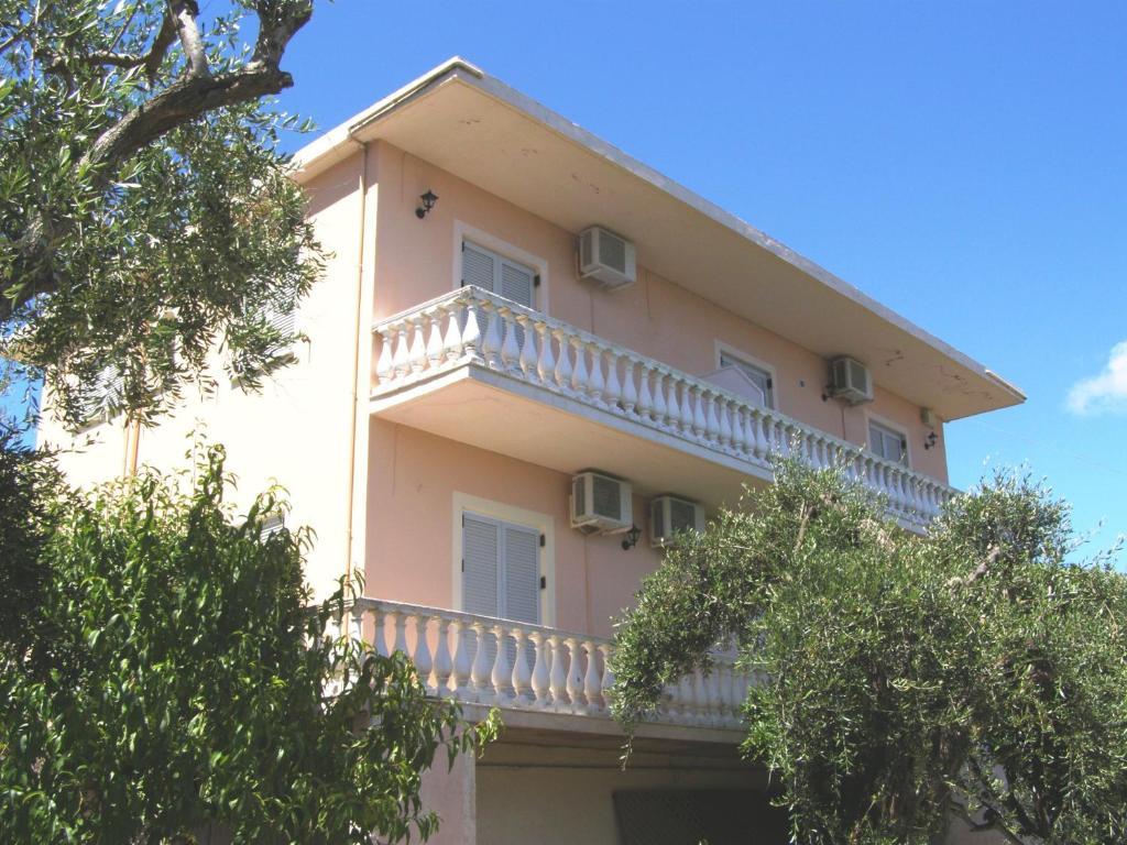 Apostolos & Eleni Family Apartments Perama  Ruang foto