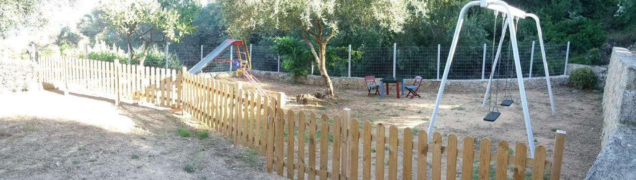 Apostolos & Eleni Family Apartments Perama  Bagian luar foto
